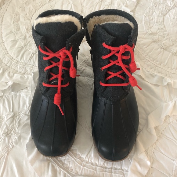 sperry flannel boots